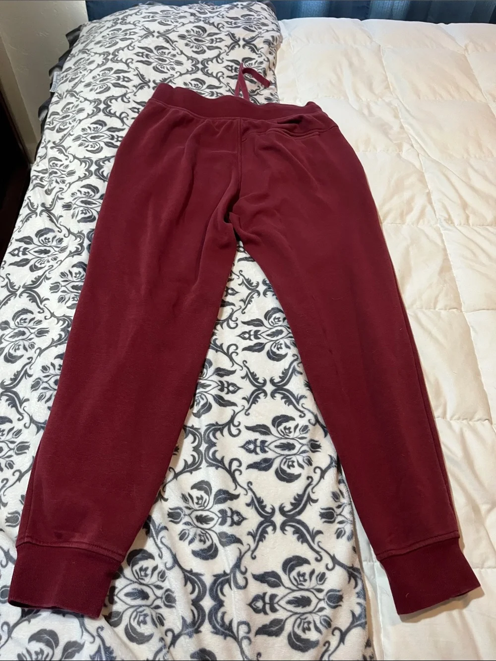 UGG Hank Joggers - Picture 4 of 8